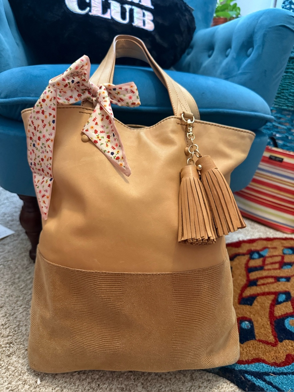 Vintage ANN TAYLOR Tan Leather Tote Bag with Tassel Charm